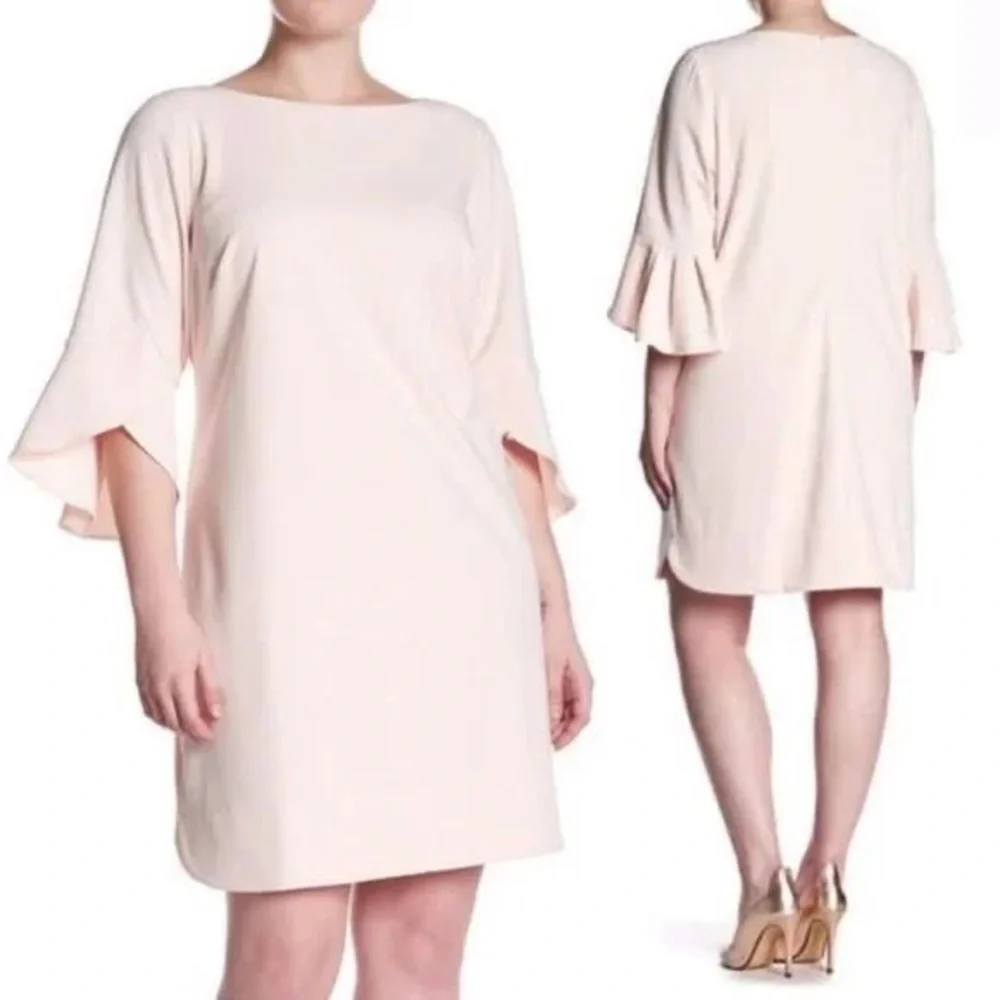 ✧ Blush pink bell sleeve dress - Picture 2 of 9